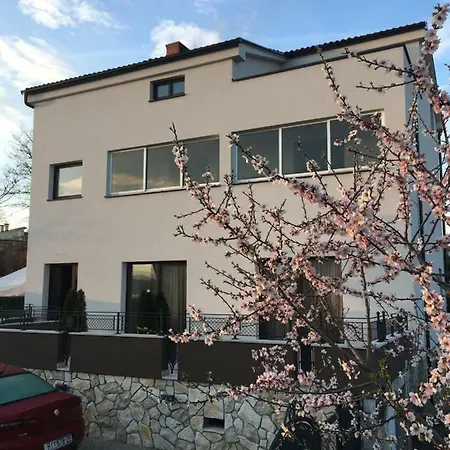 Ruzmarin Apartamento Porat (Krk)