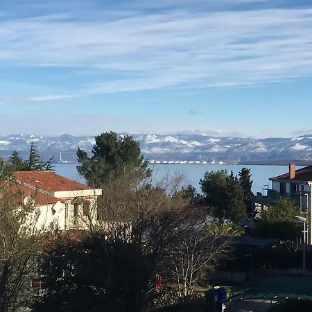 Apartamento Ruzmarin Porat (Krk)